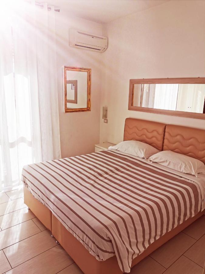 Sweet Dreams Guest House อาลเกโร ภายนอก รูปภาพ