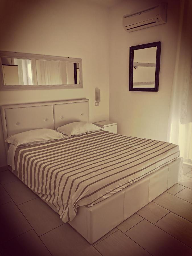 Sweet Dreams Guest House อาลเกโร ภายนอก รูปภาพ
